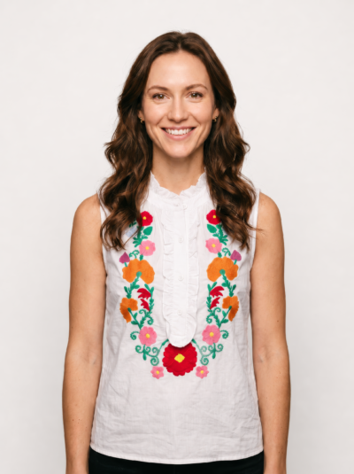 Top Bordado Pravia com Detalhes Florais Coloridos – Branco