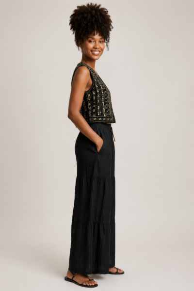 Top Estilizado com Bordado Elegante