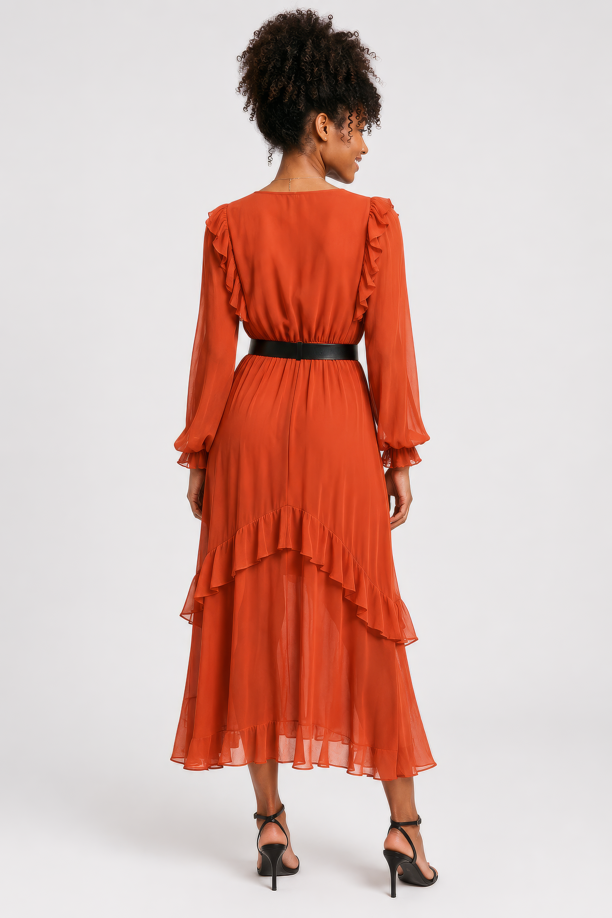 Vestido Midi com Rendas Elegante Vestido Midi com Rendas Elegante